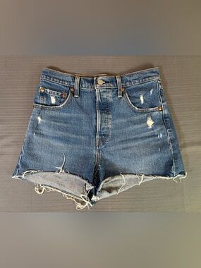 Levi’s Ribcage Shorts Women’s W26 Distressed Raw Hem High Rise Denim Cutoff